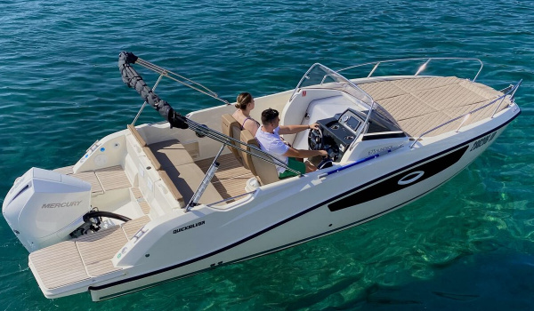 Quicksilver 67 sundeck | Port Deun Marine