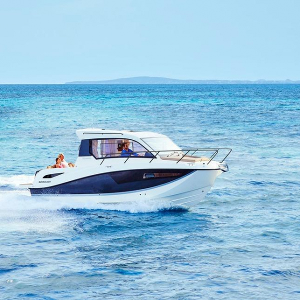 Activ 805 Weekend nouveau en stock chez | Port Deun Marine