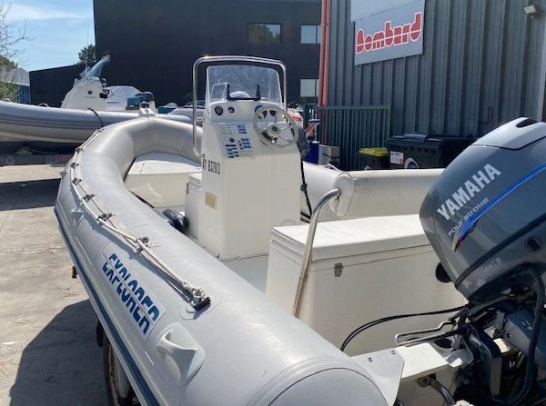 Semi-rigide Bombard 550 d’occasion avec combiné GPS/Sondeur Cruise 9 et armement complet | Port Deun Marine