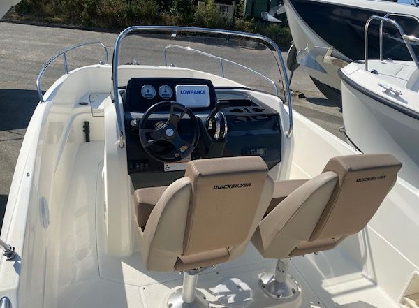 Console du Quicksilver 605 Open /Mercury F115 2018 | Port Deun Marine