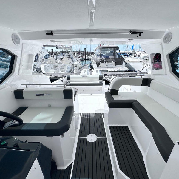 Double motorisation Mercury 300 cv avec joystick et ancre virtuelle – Silvercraft 36 HT | Port deun marine