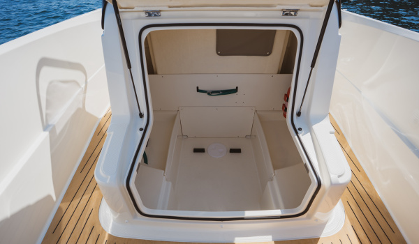 Siège pilote pivotant avec bolster relevable du Quicksilver 625 Open | Port Deun Marine